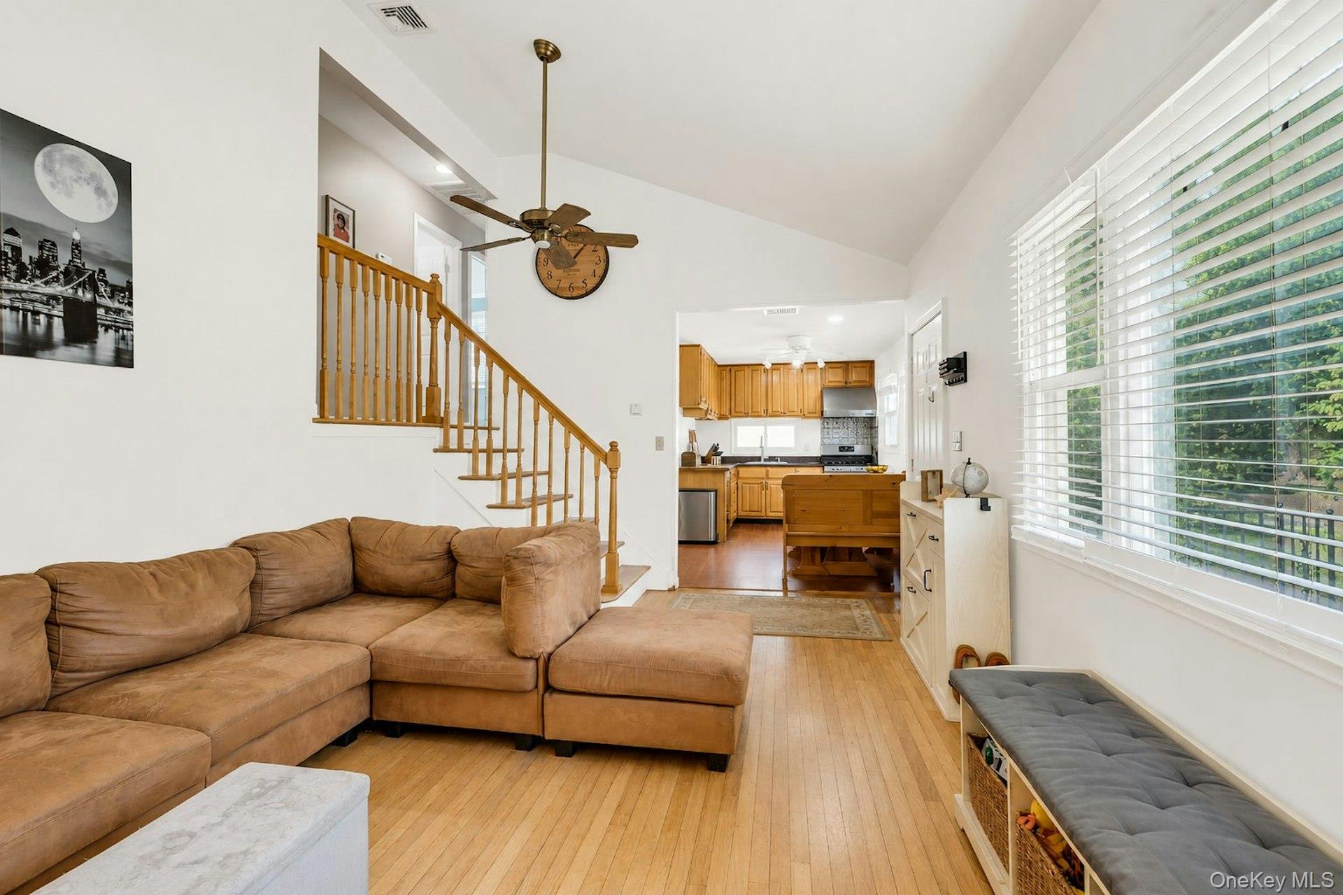 29 Edgewater Avenue Property Photo 9