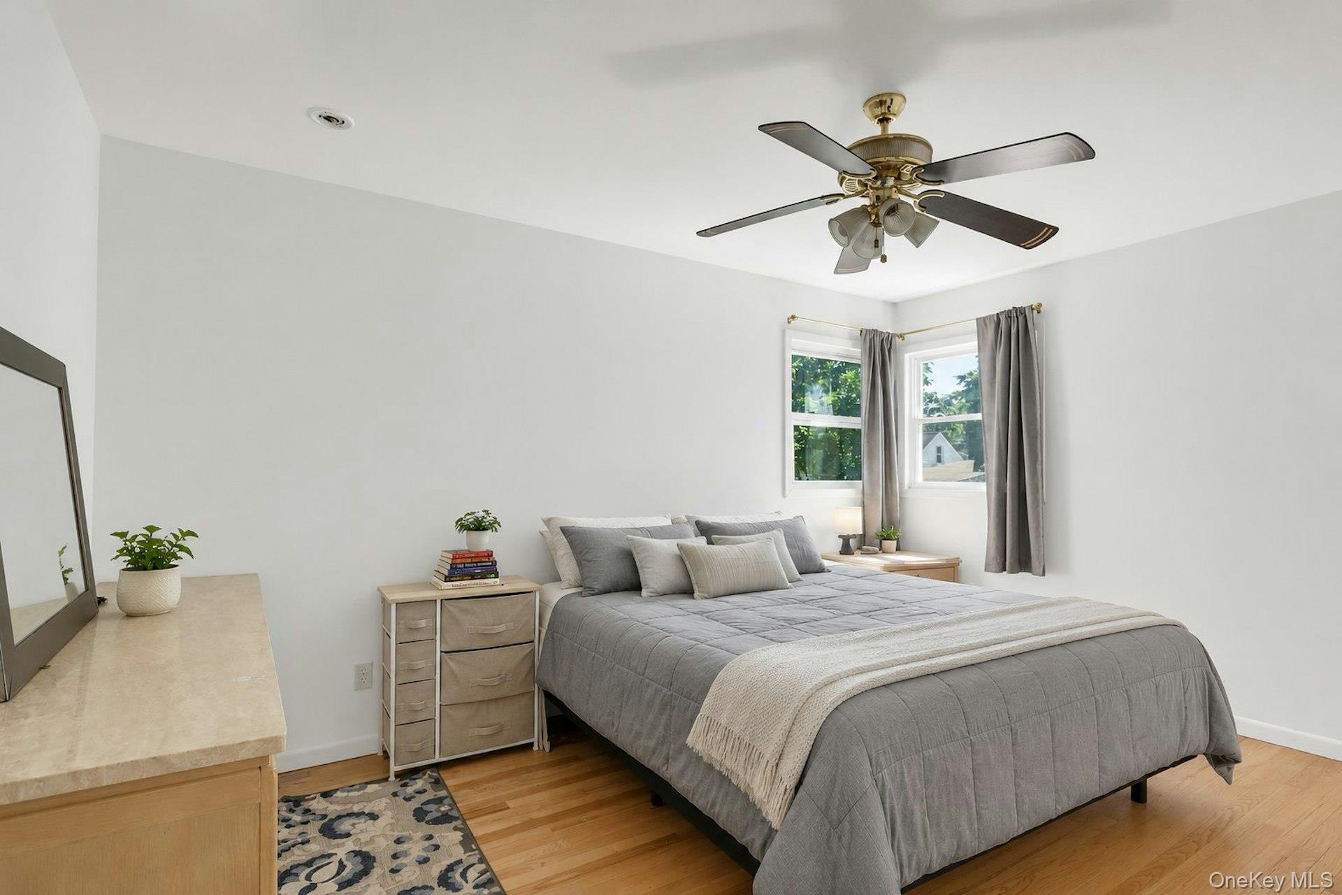 29 Edgewater Avenue Property Photo 15