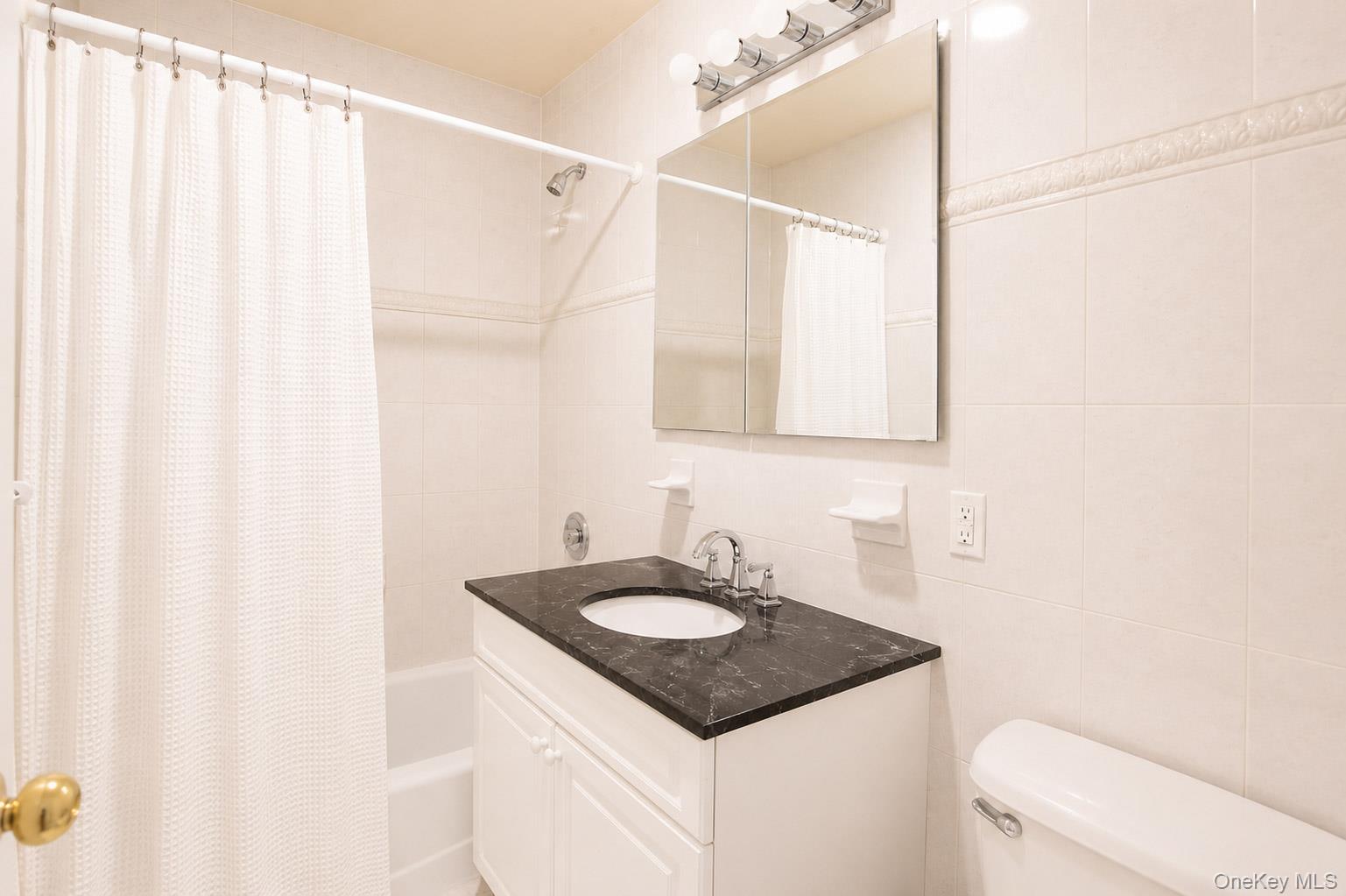 333 Broadway 2b Property Photo 15