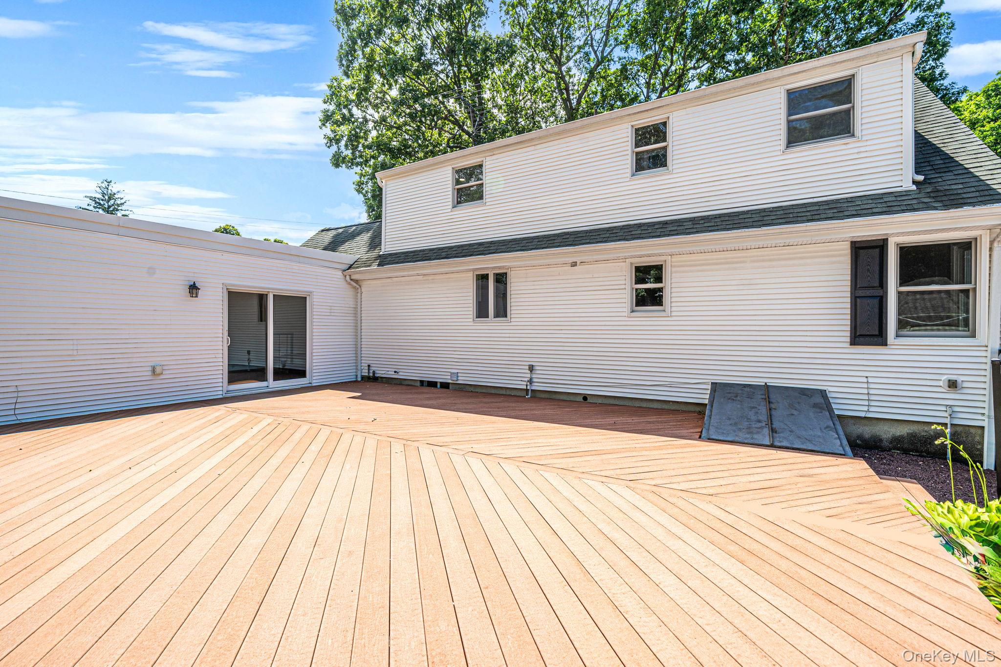 273 Cambon Avenue Property Photo 37