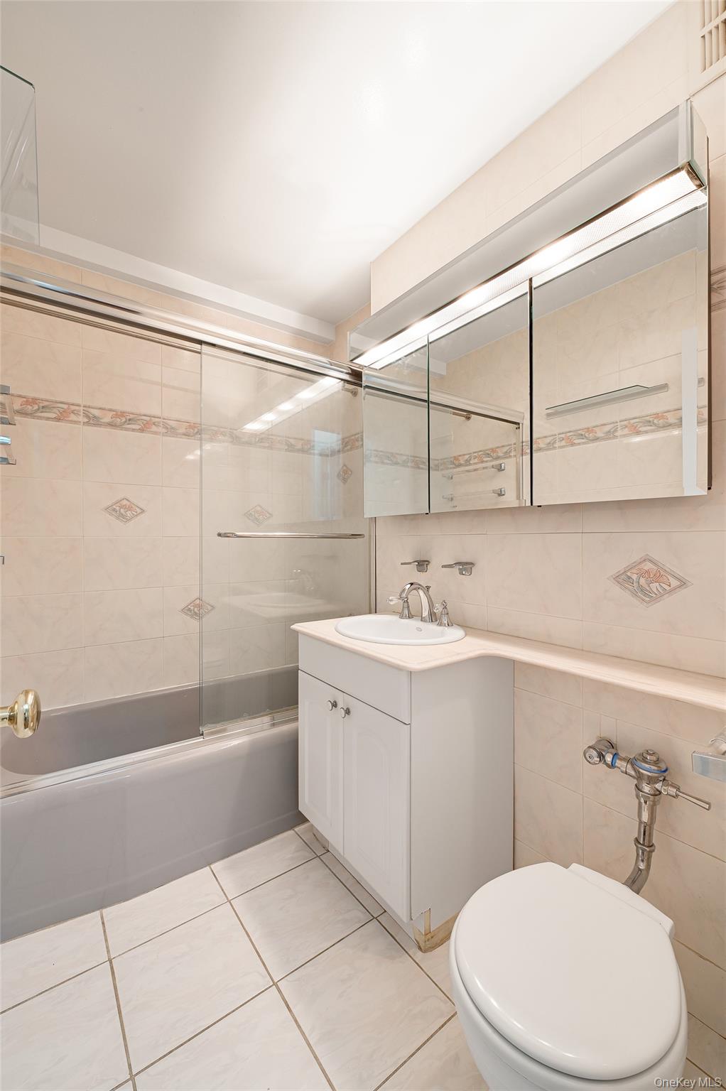 69-10 108th Street #4j Property Photo 16