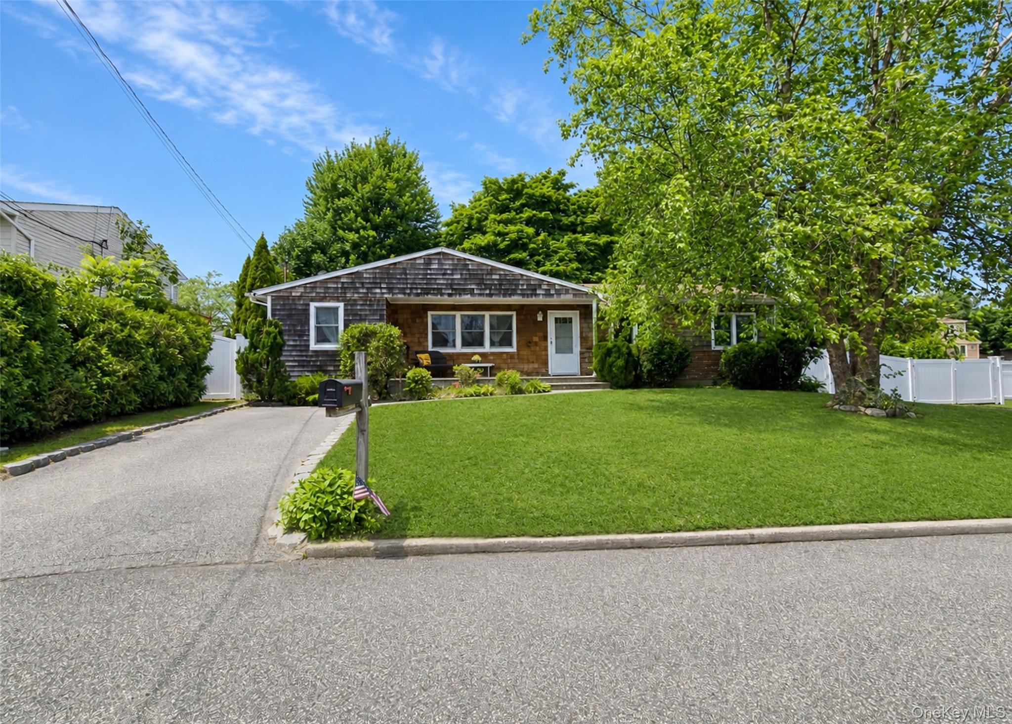 34 Barrett Avenue Property Photo 1