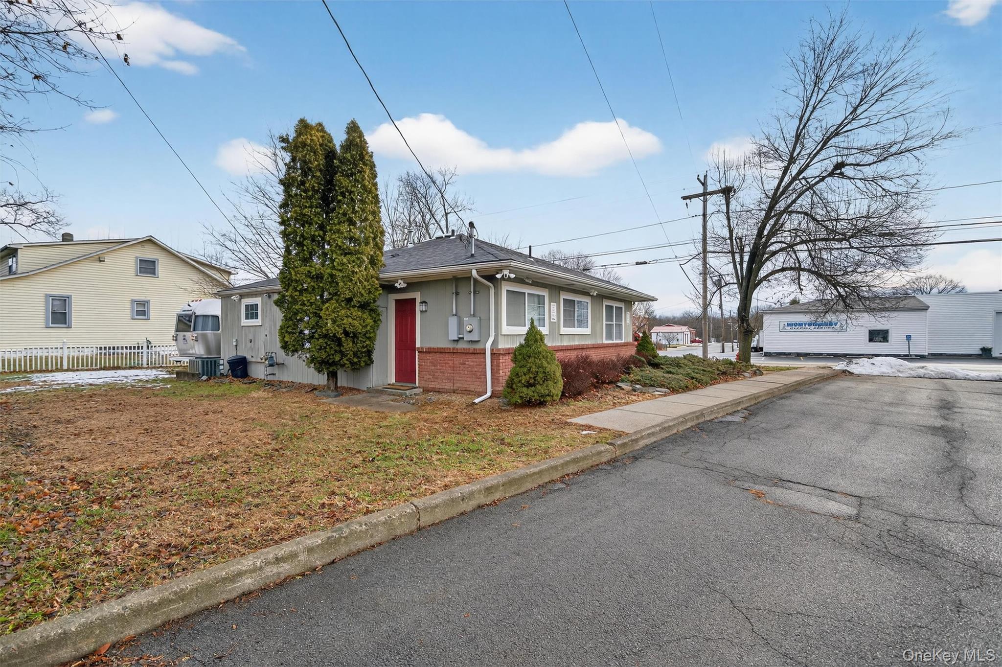 201 Homestead Avenue Property Photo 12