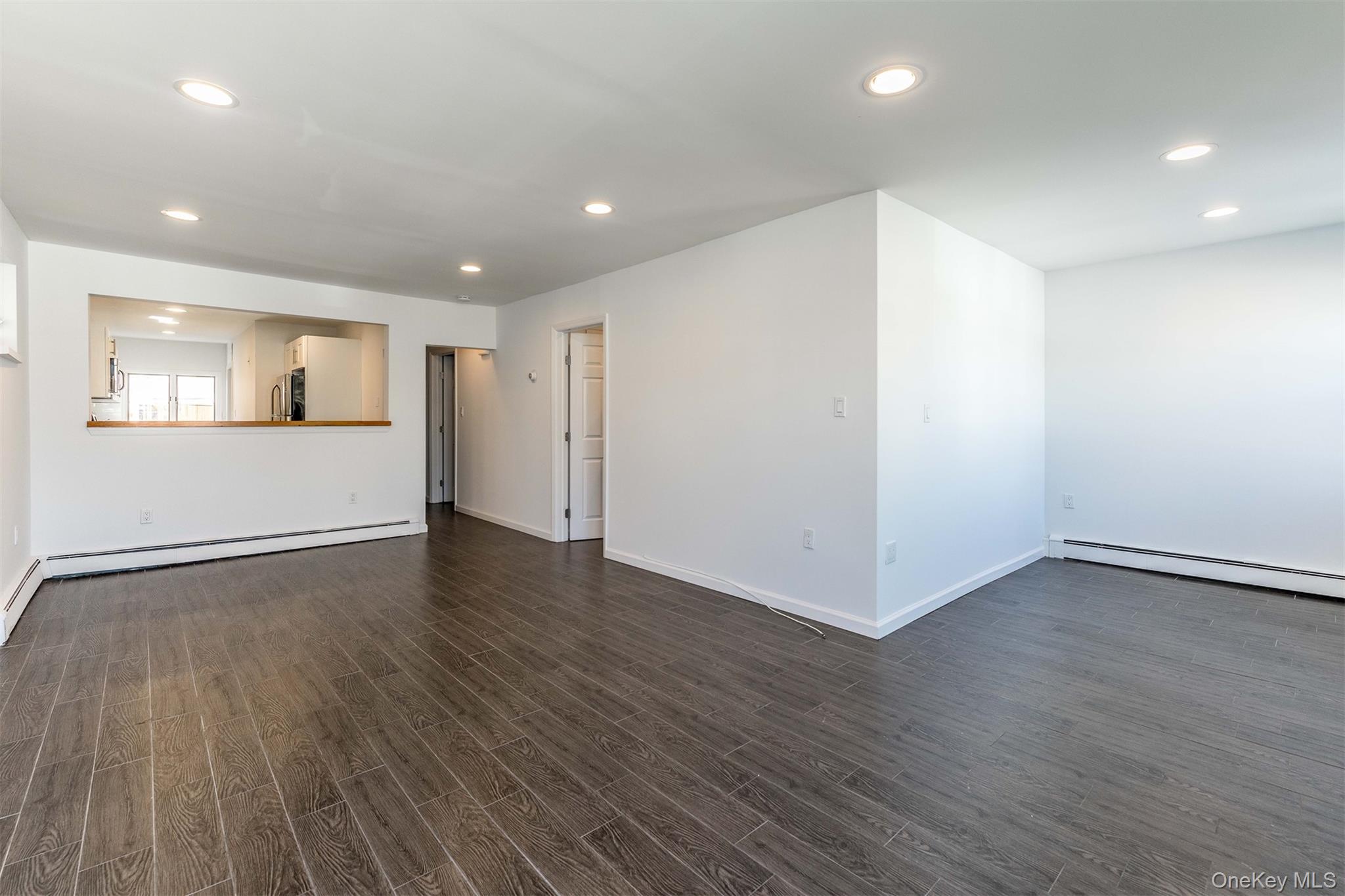 35 Tennessee Avenue Property Photo 5