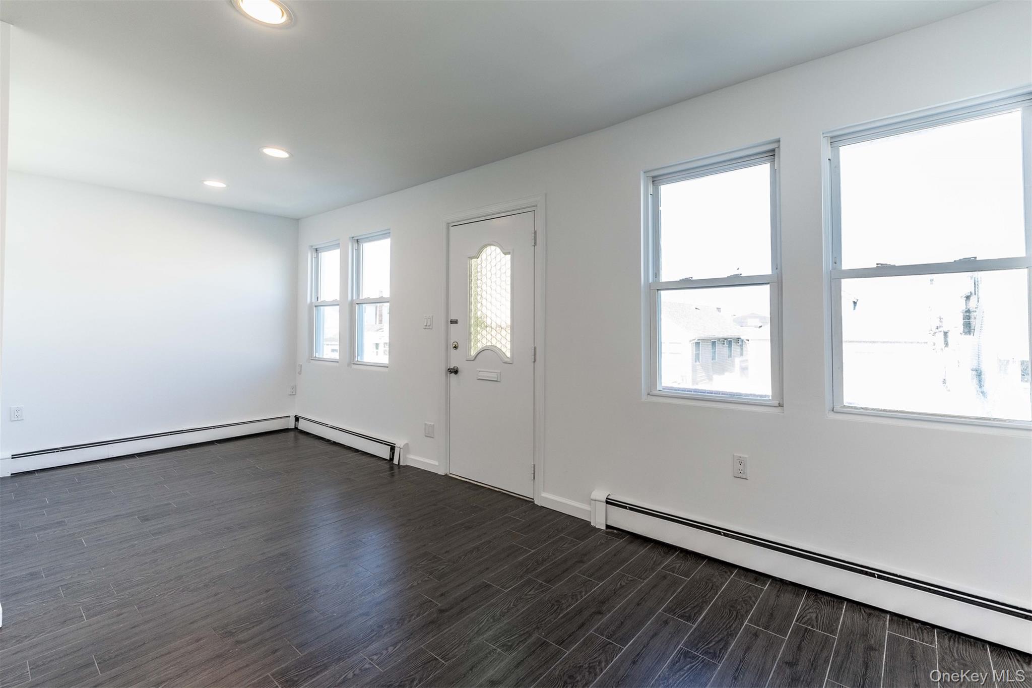 35 Tennessee Avenue Property Photo 6