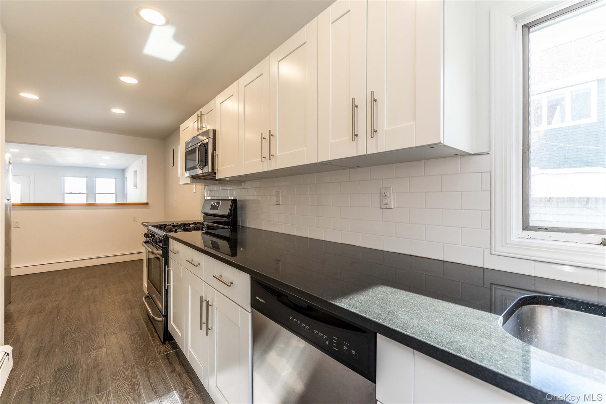 35 Tennessee Avenue Property Photo 11