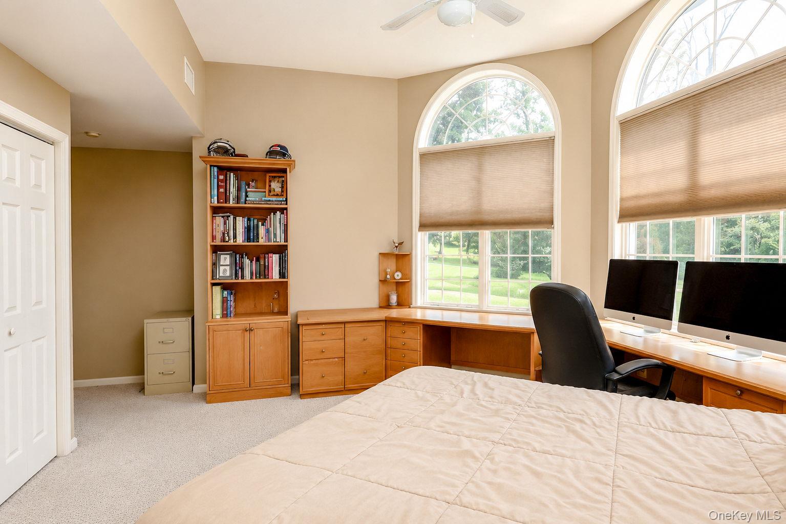 10 Sutherland Drive Property Photo 39