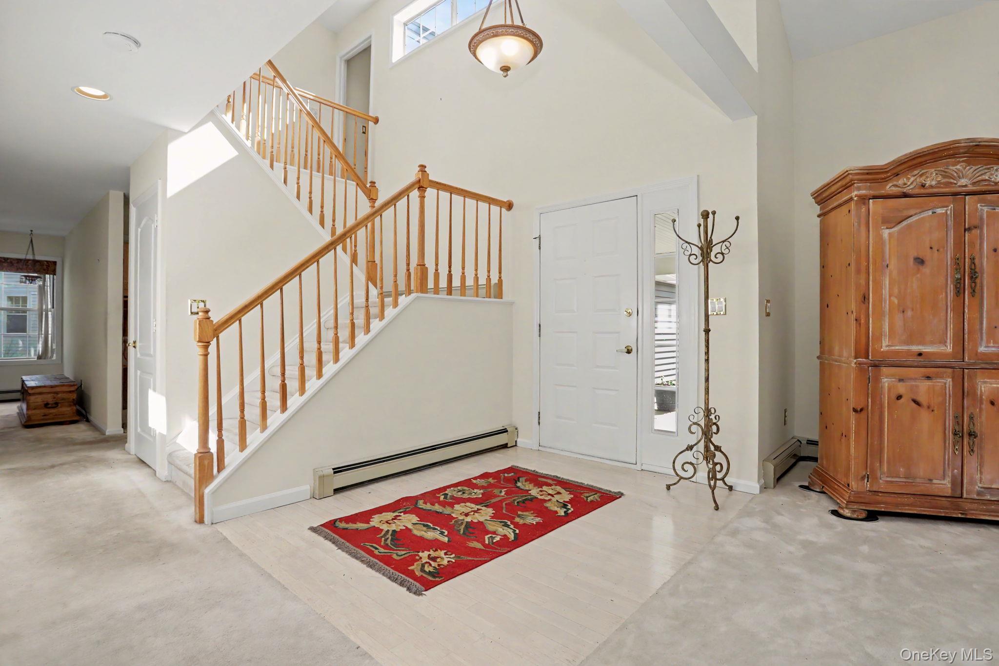3176 Woodfield Court Property Photo 4