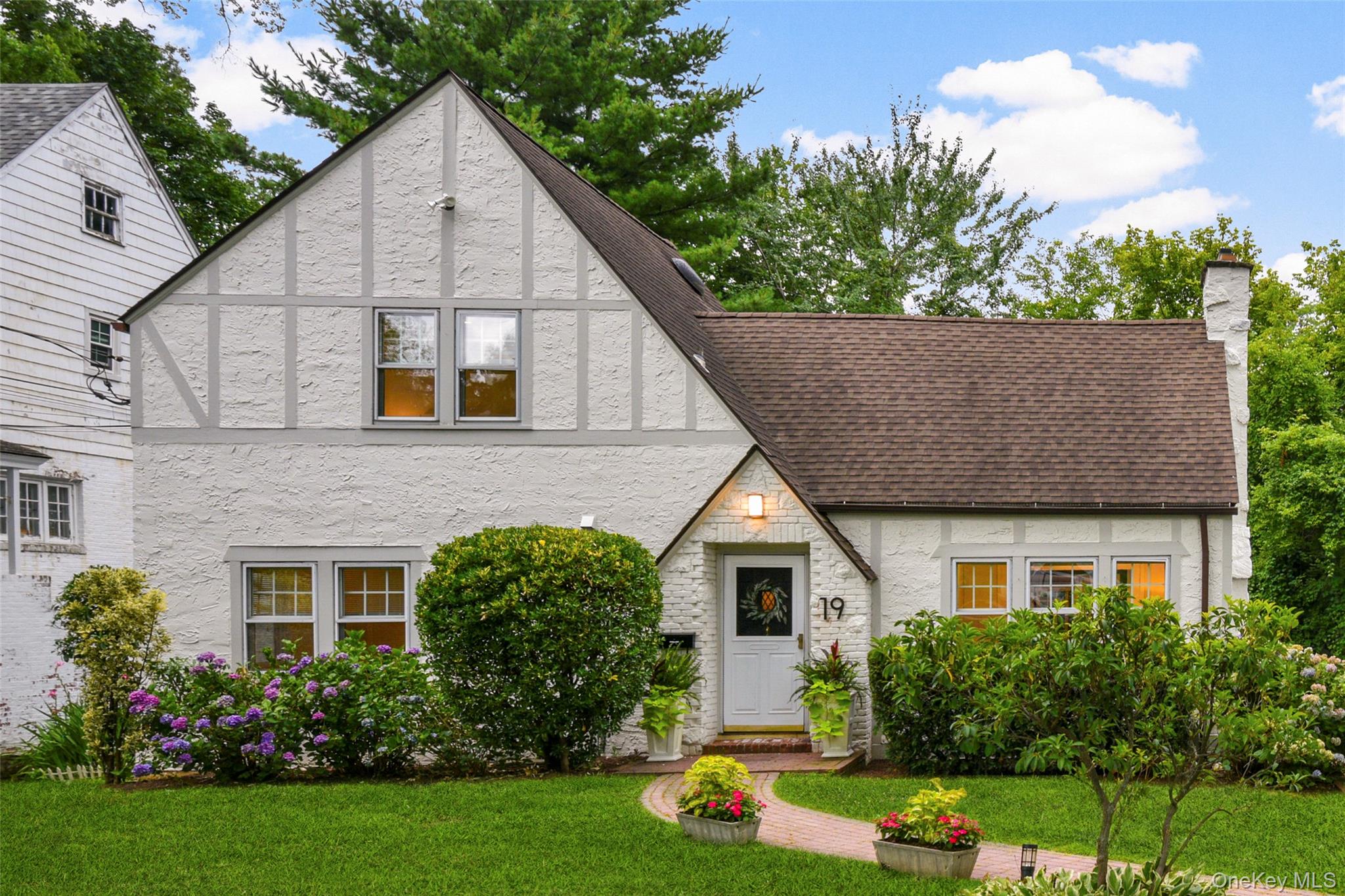 19 Revere Road Property Photo 2