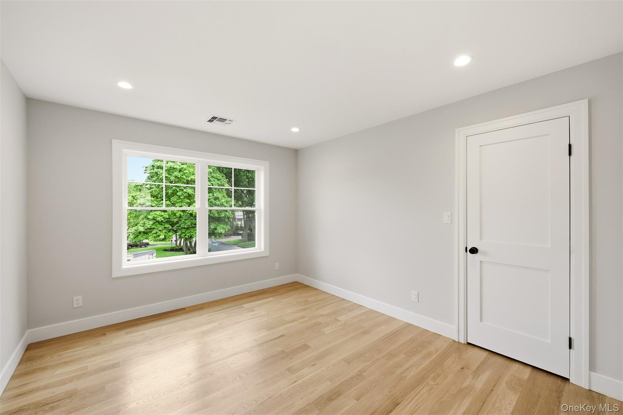 49 Valentine Avenue Property Photo 25