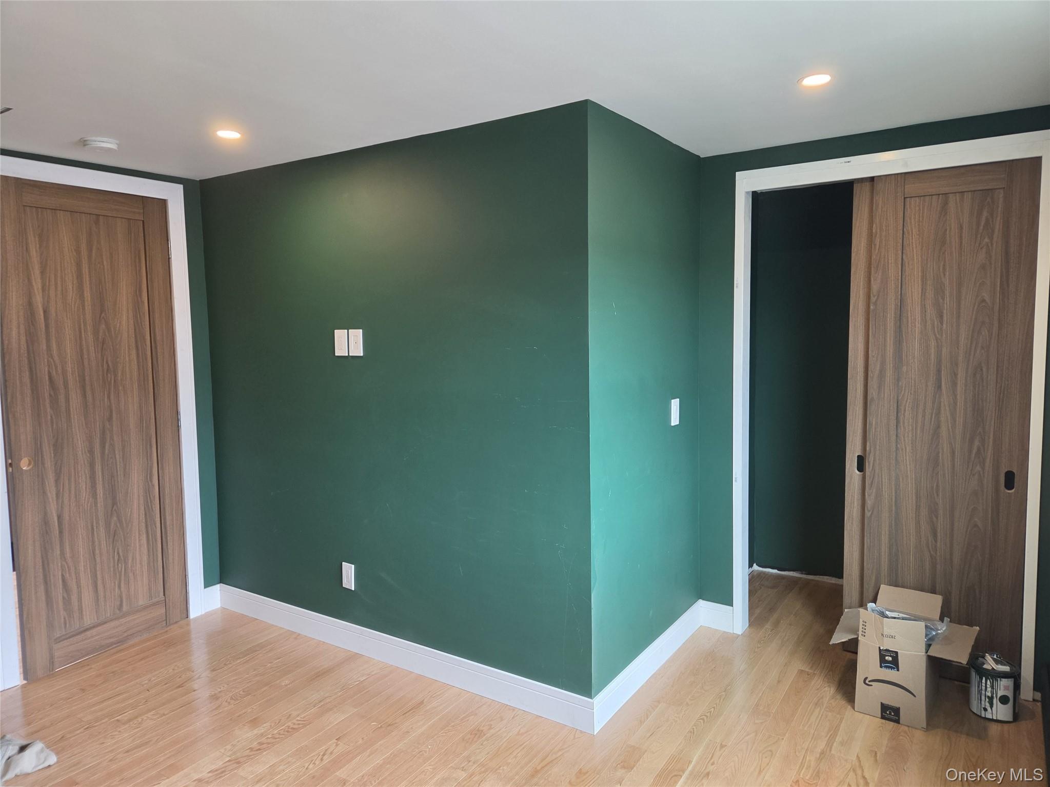 2706 Peconic Avenue Property Photo 41