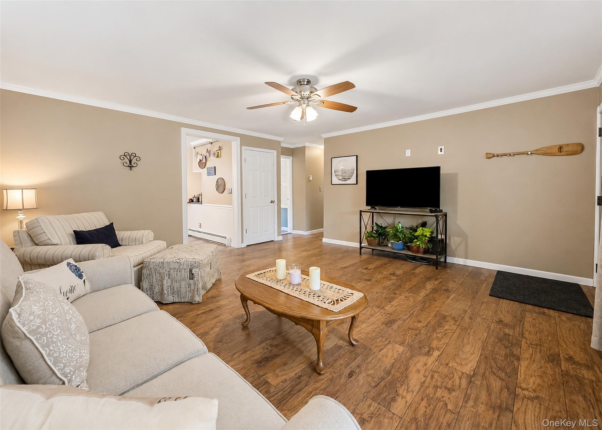 19 Evy Court Property Photo 4