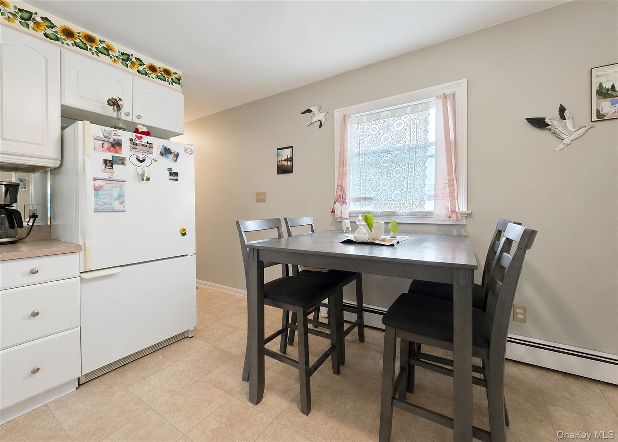19 Evy Court Property Photo 13