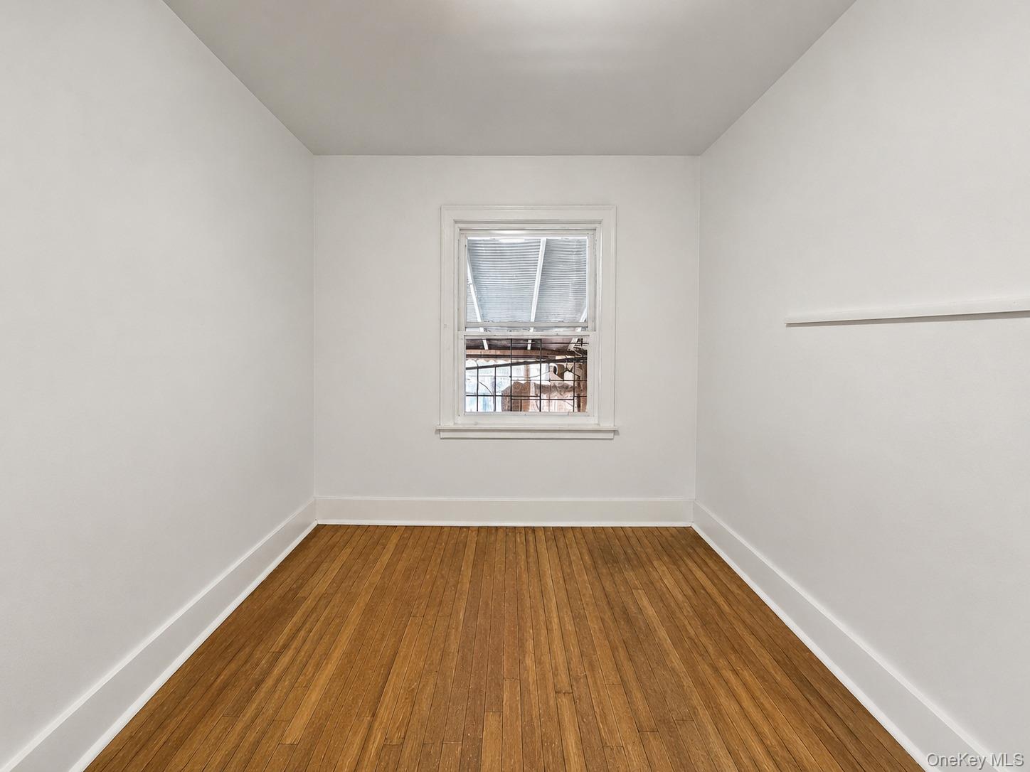 115-08 Poppenhusen Avenue Property Photo 7