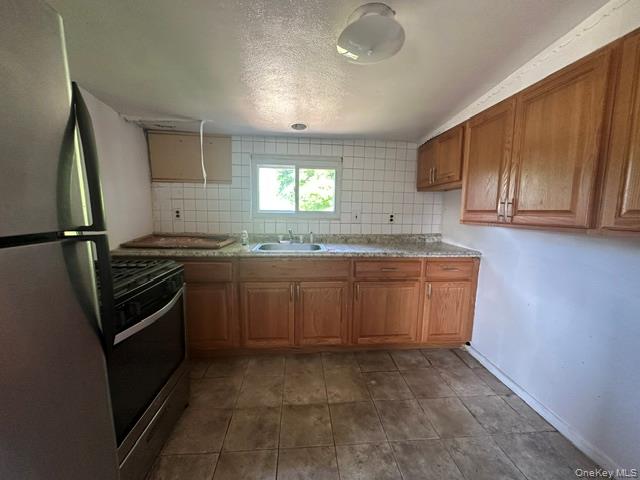 84 Herman Avenue Property Photo 24