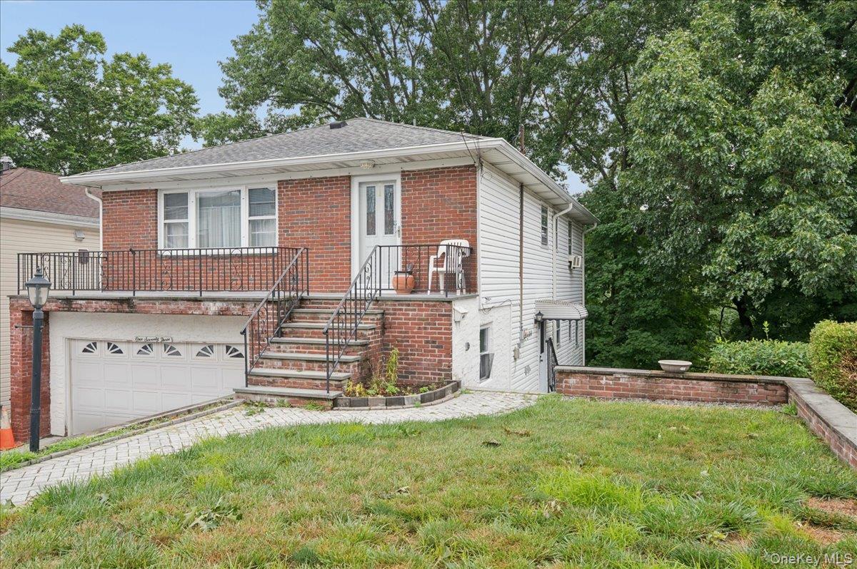 173 Bennett Avenue Property Photo 3