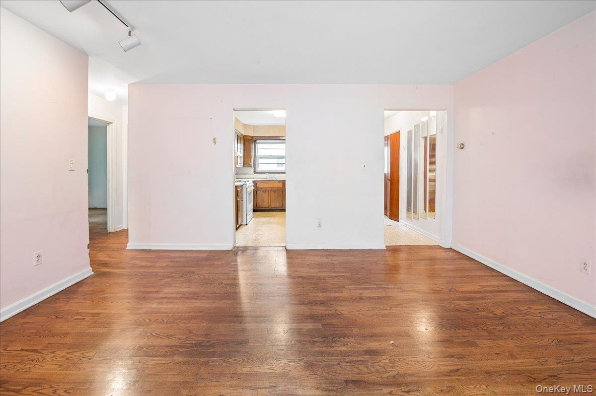 173 Bennett Avenue Property Photo 6