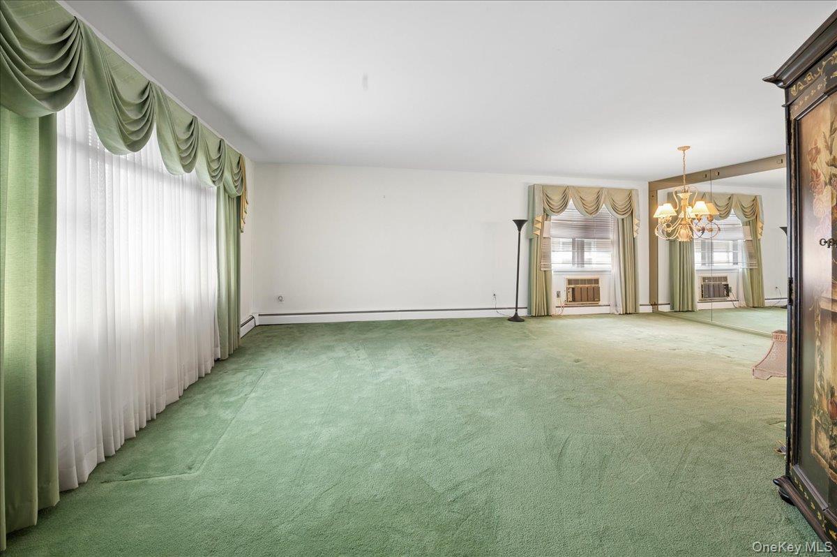 173 Bennett Avenue Property Photo 29