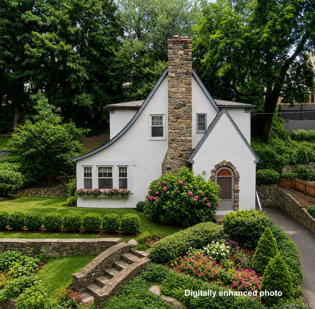 1179 Post Road Property Photo 1