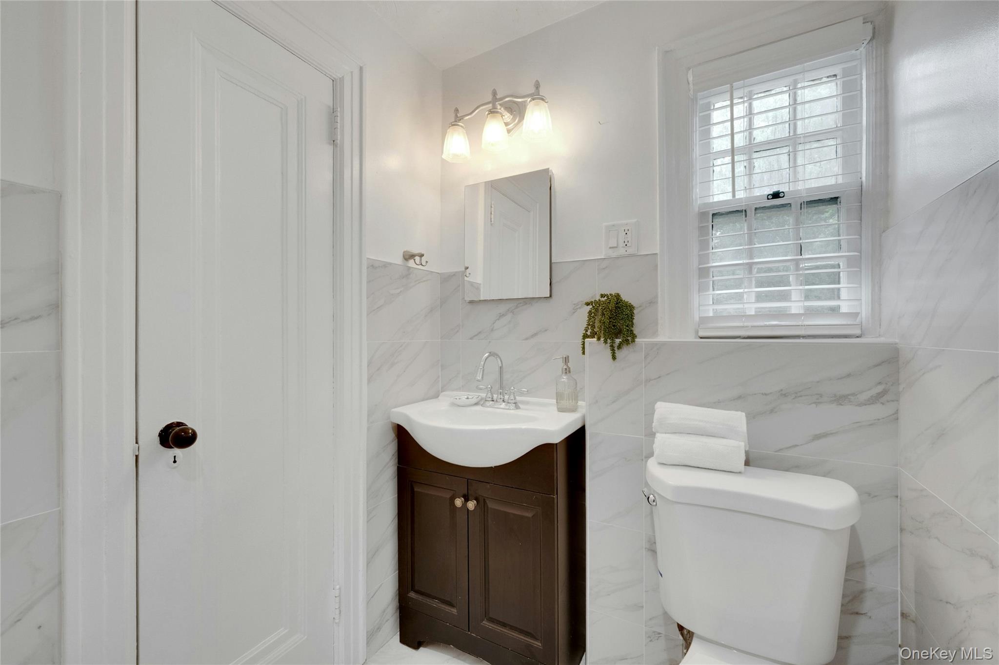1179 Post Road Property Photo 12