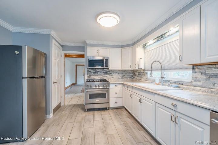 583 Savoy Street Property Photo 21