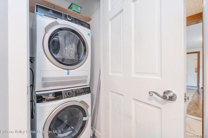 583 Savoy Street Property Photo 28
