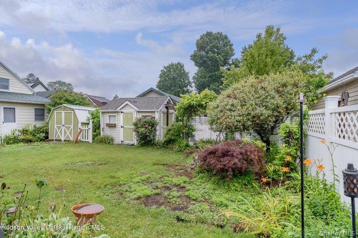 583 Savoy Street Property Photo 33