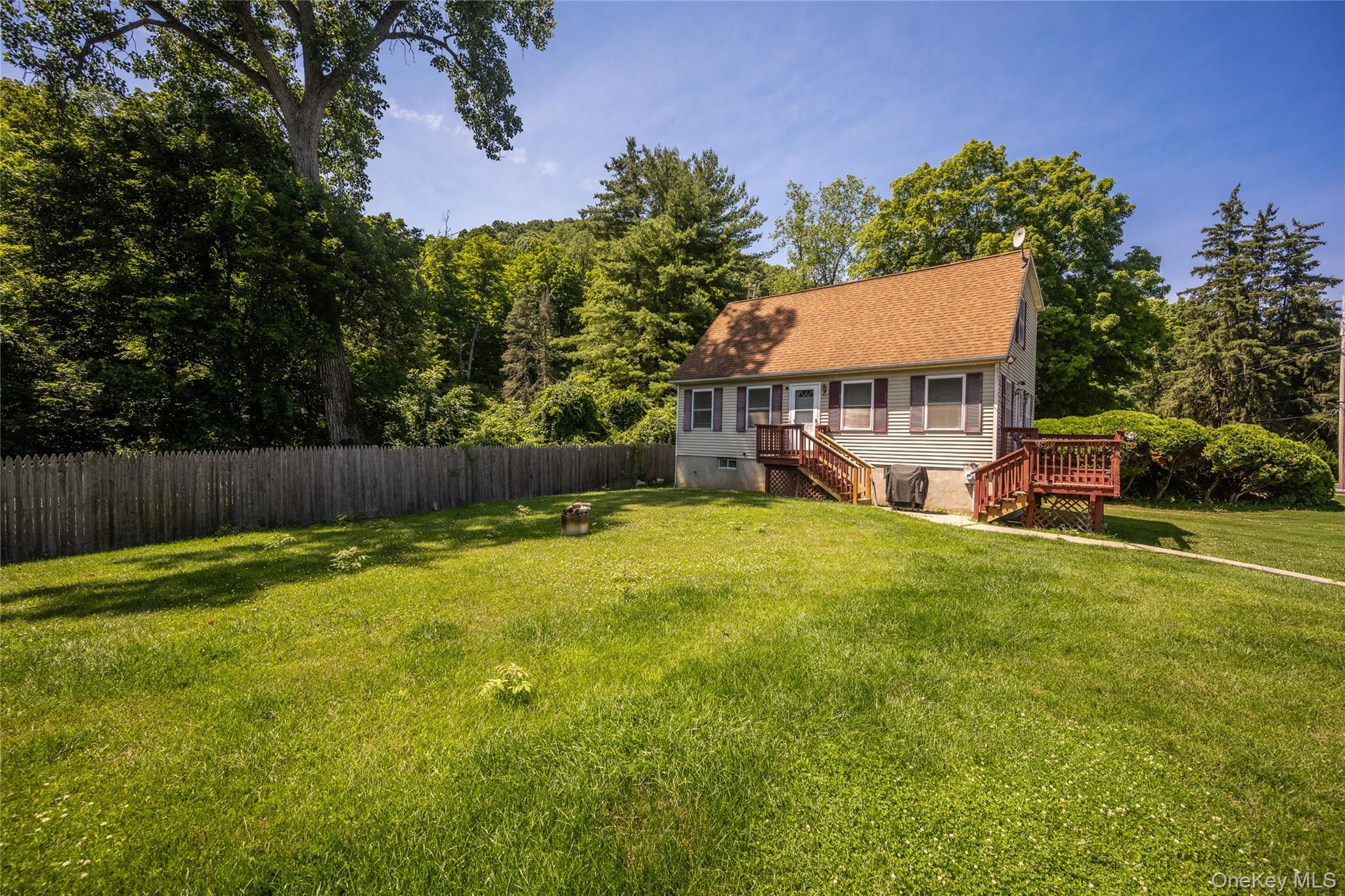 5 Lake Amenia Road Property Photo 4