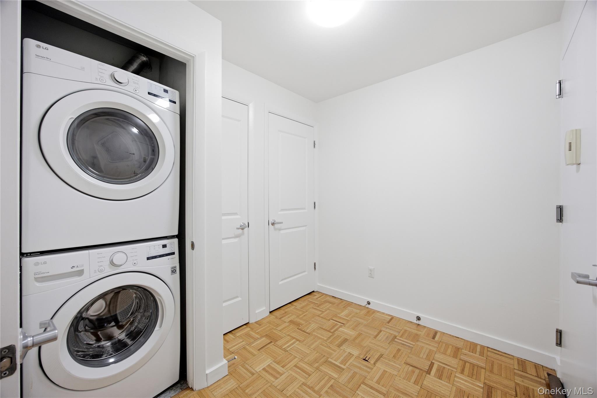 118 Schenectady Avenue 109 Property Photo 17