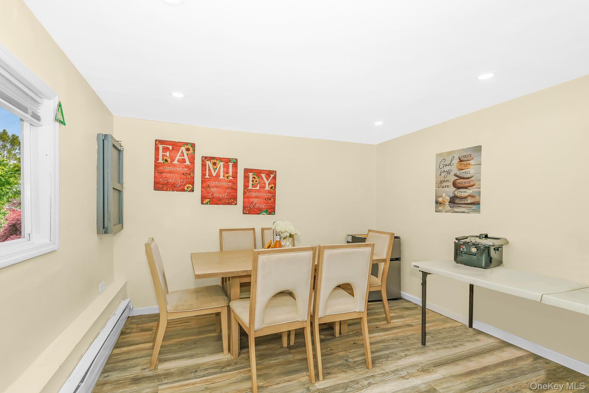 9 Hamlin Avenue Property Photo 22