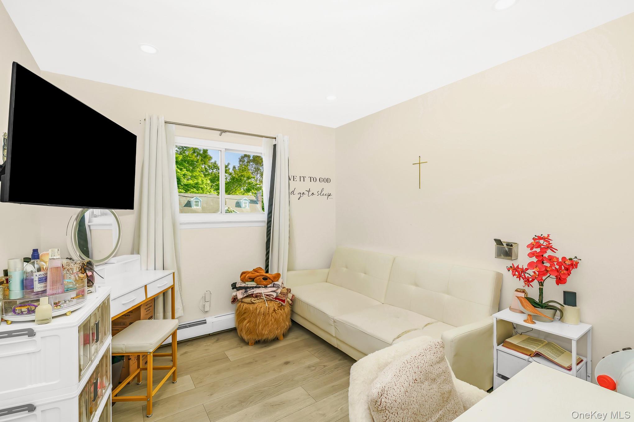 9 Hamlin Avenue Property Photo 26