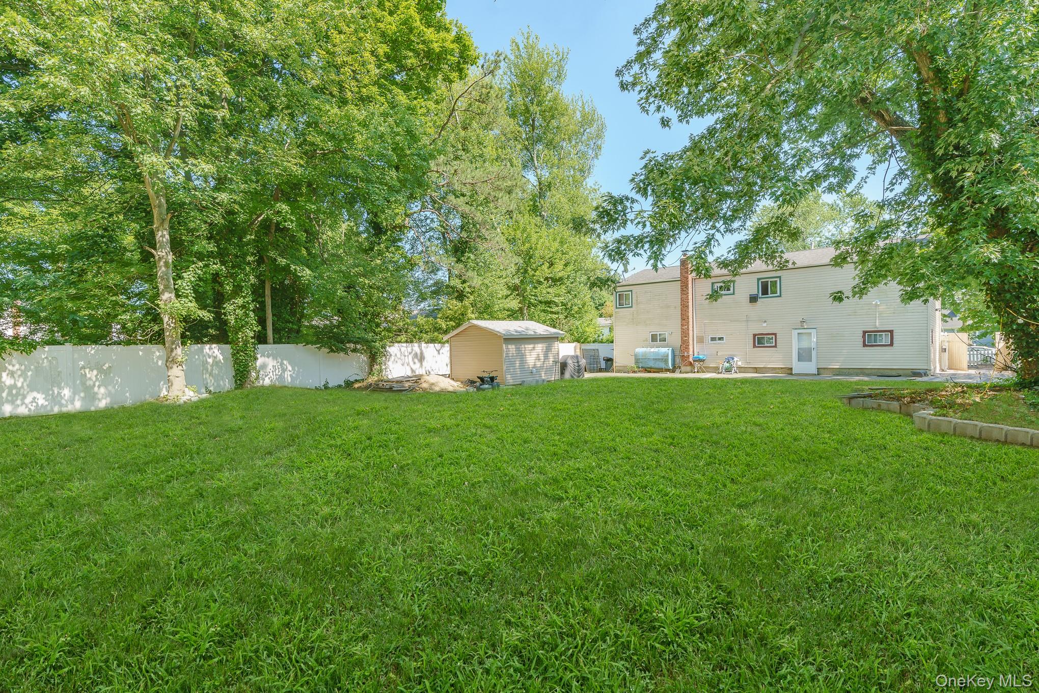 9 Hamlin Avenue Property Photo 29