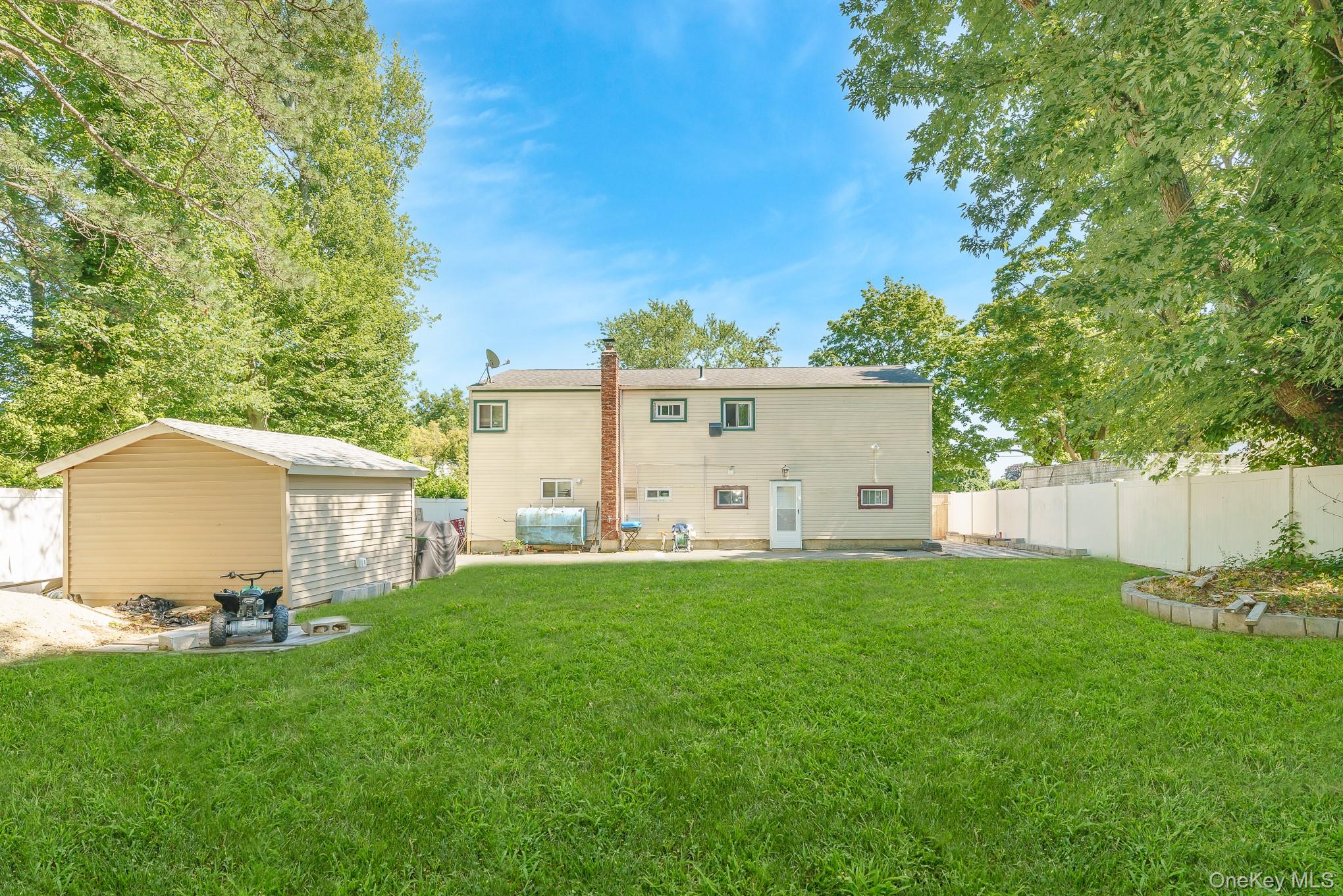 9 Hamlin Avenue Property Photo 30