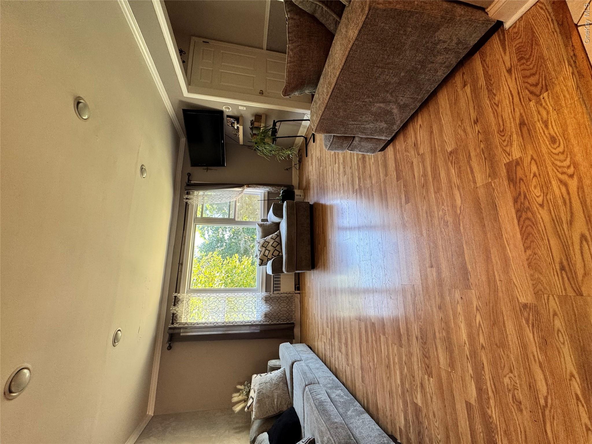 57 Woodruff Avenue Property Photo 18