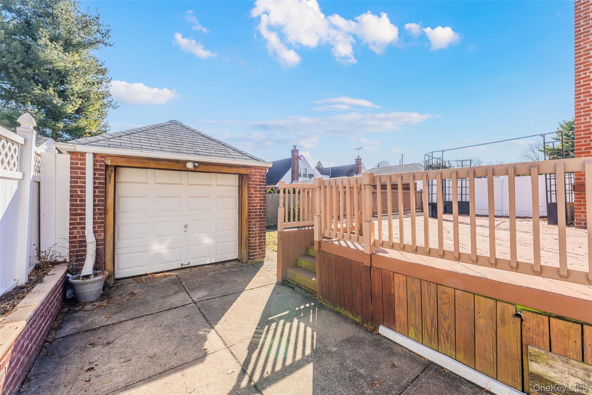65-11 168th Street Property Photo 4