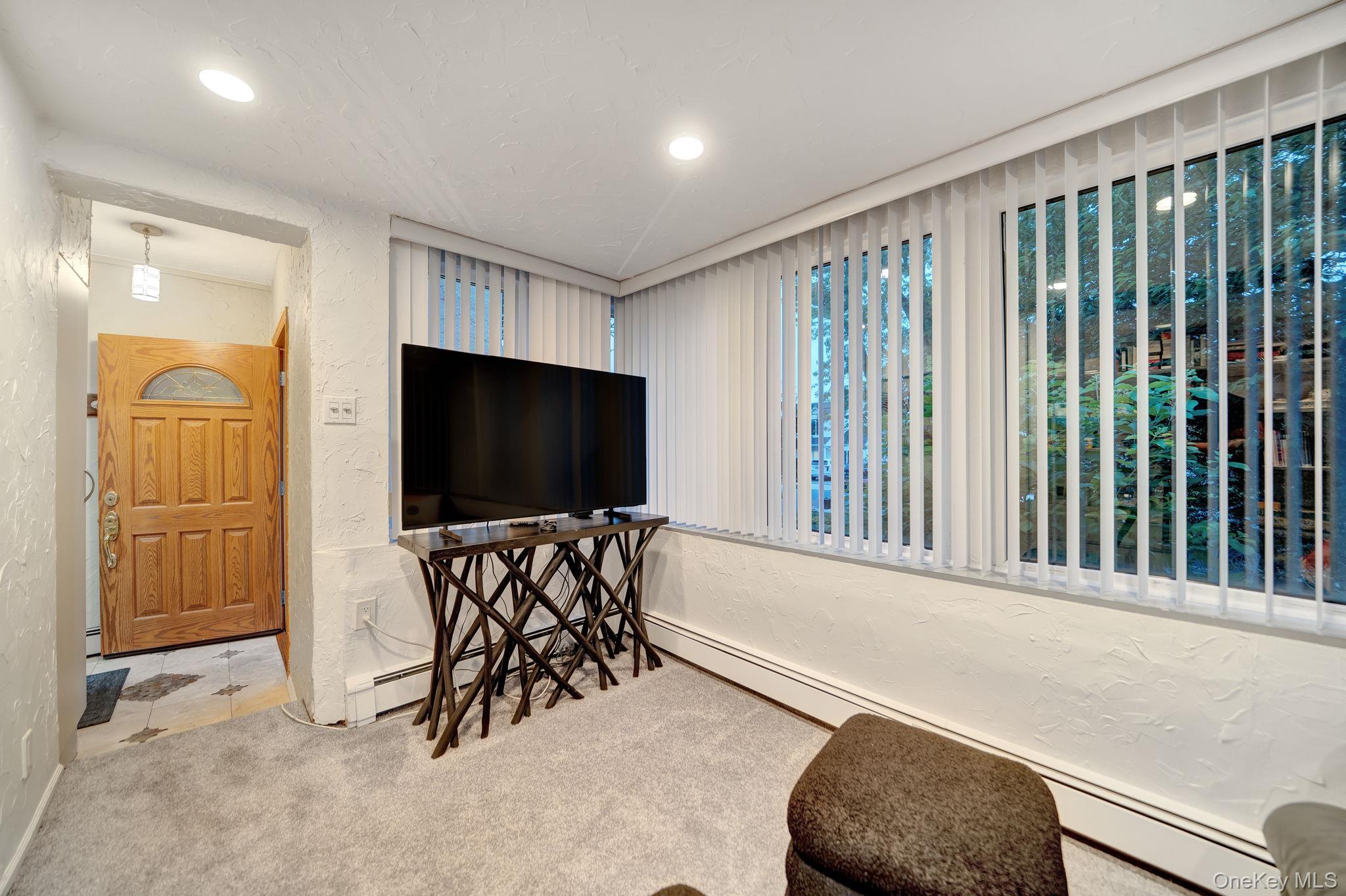 327 Wynsum Avenue Property Photo 22