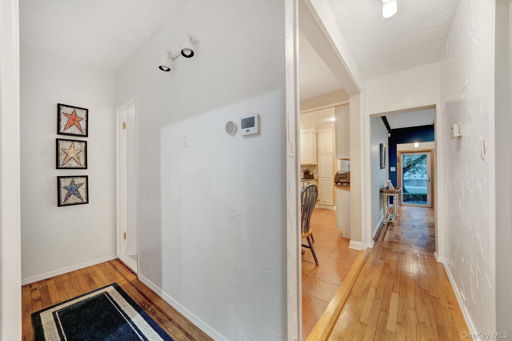 327 Wynsum Avenue Property Photo 23