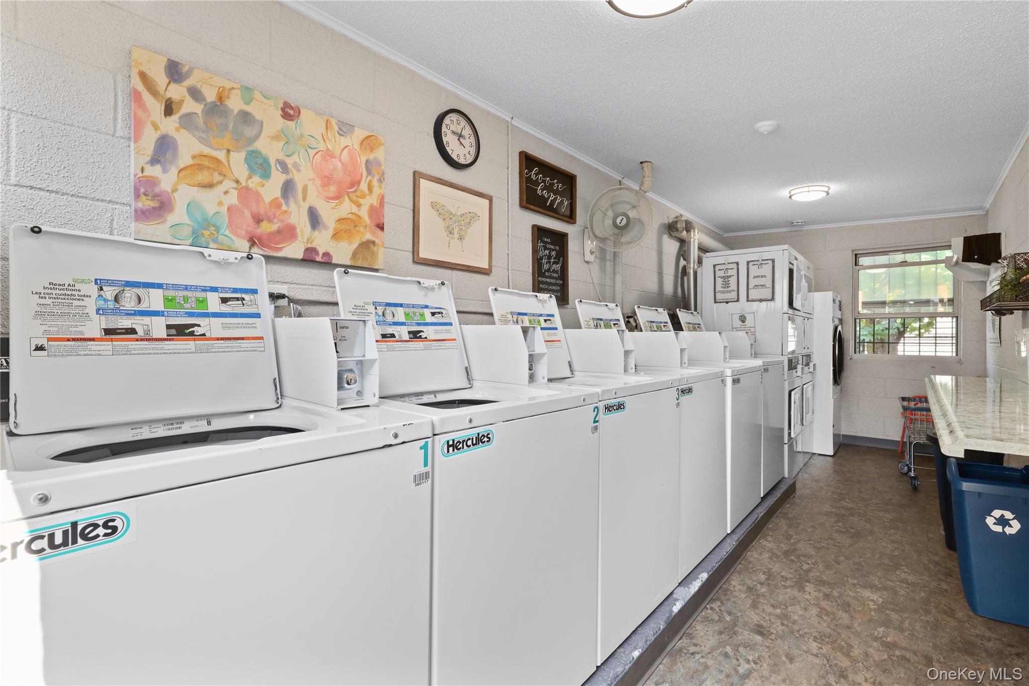 152 B N Broadway 2e Property Photo 15