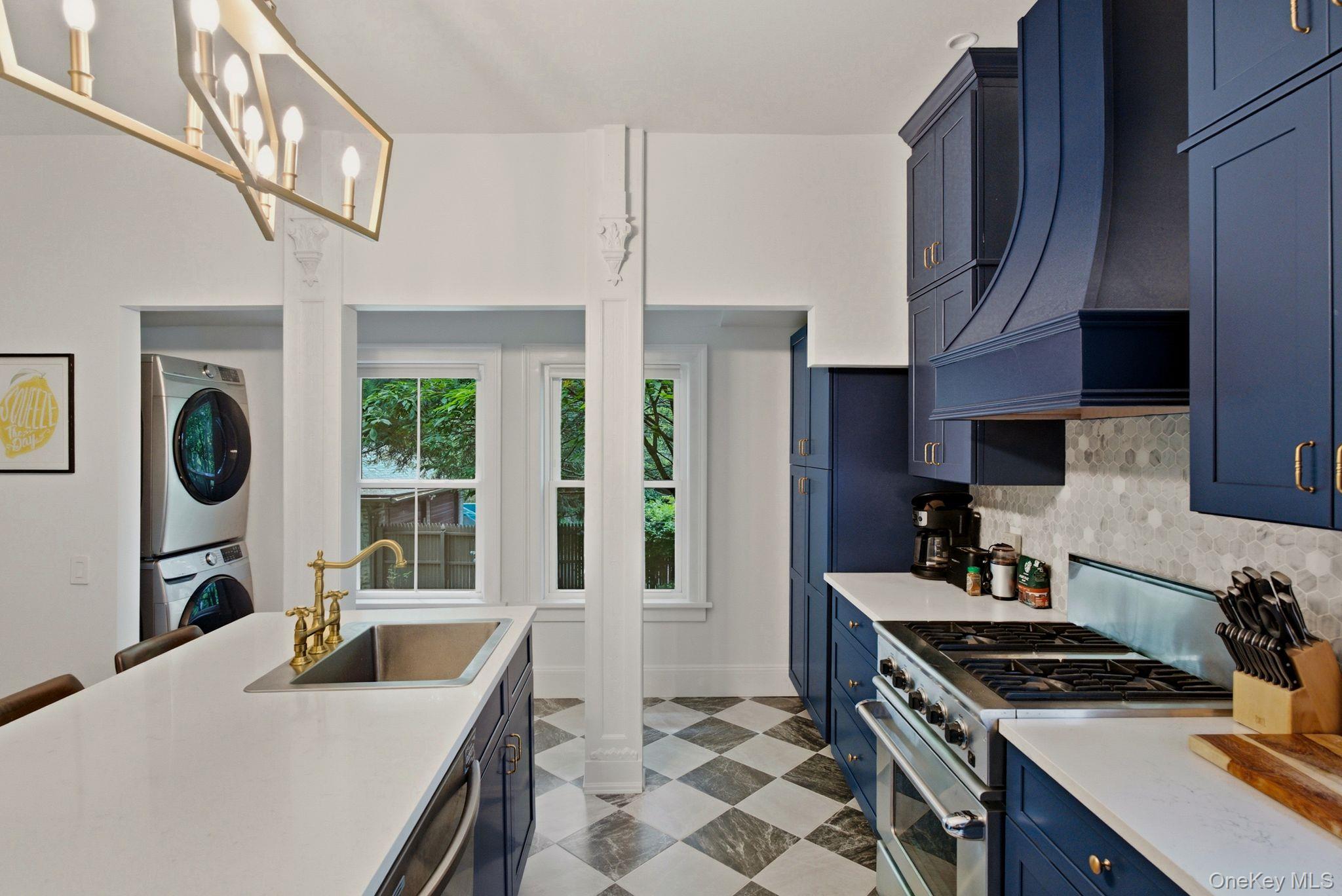 112 Academy Street Property Photo 15