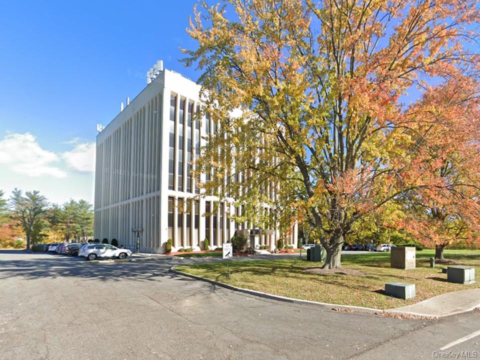 20 Squadron Boulevard 102 Property Photo 1