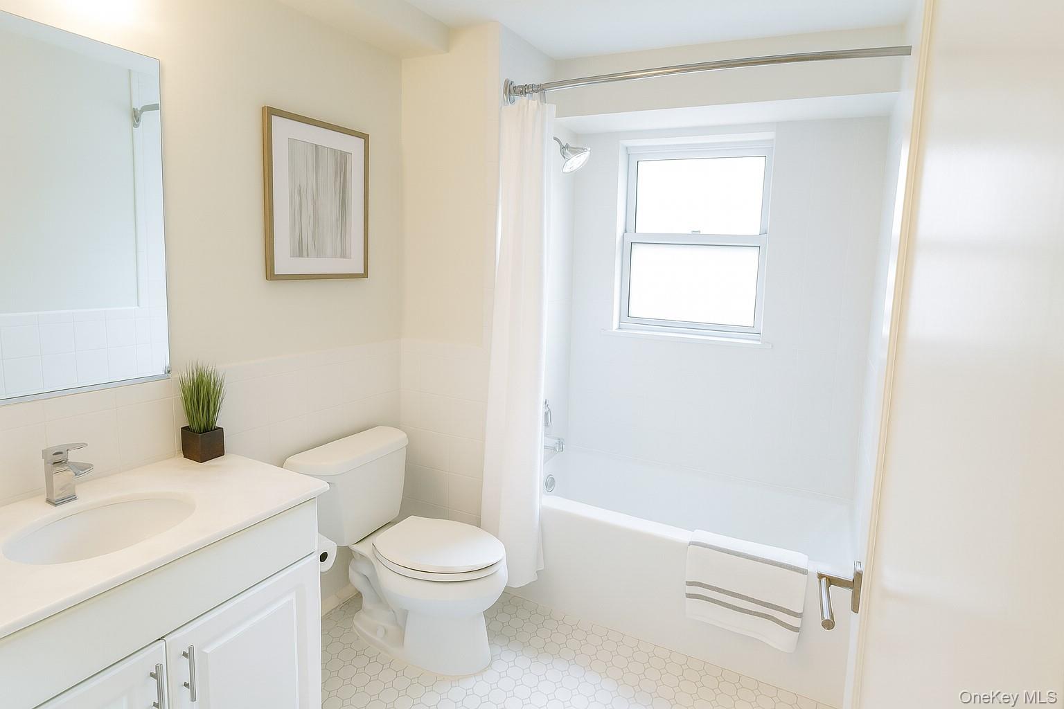 1020 Warburton Avenue 7g Property Photo 7