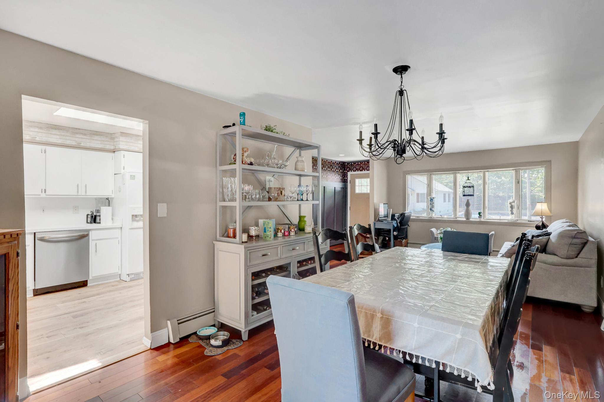 473 Long Island Avenue Property Photo 12