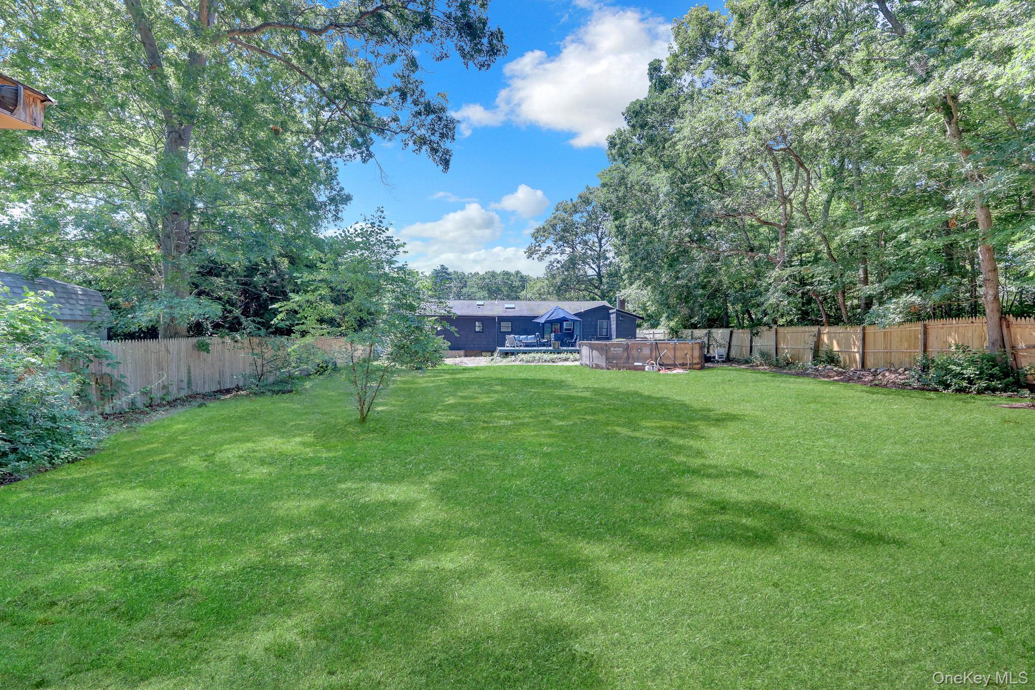 473 Long Island Avenue Property Photo 21