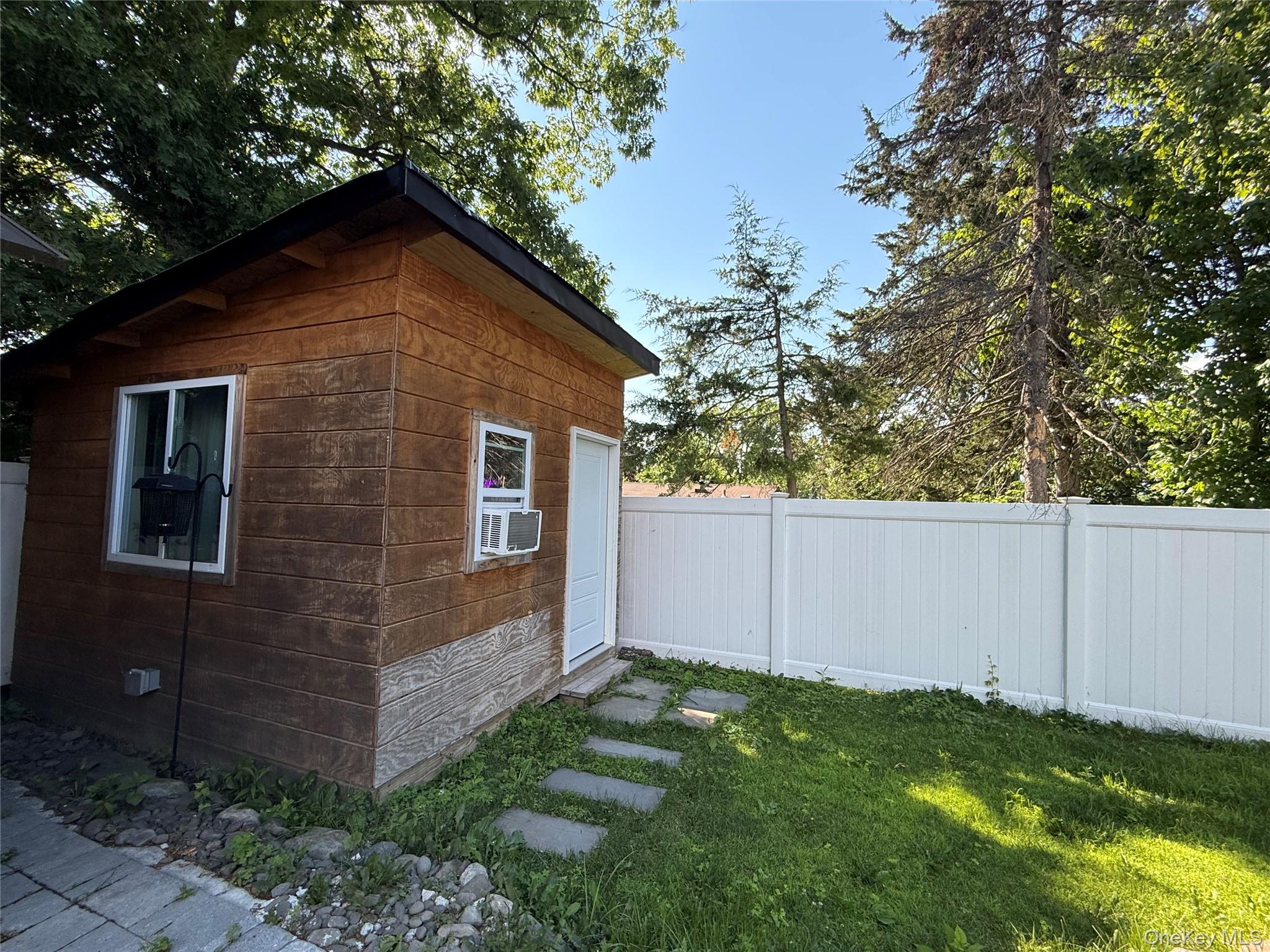 11 Summit Trail Property Photo 6