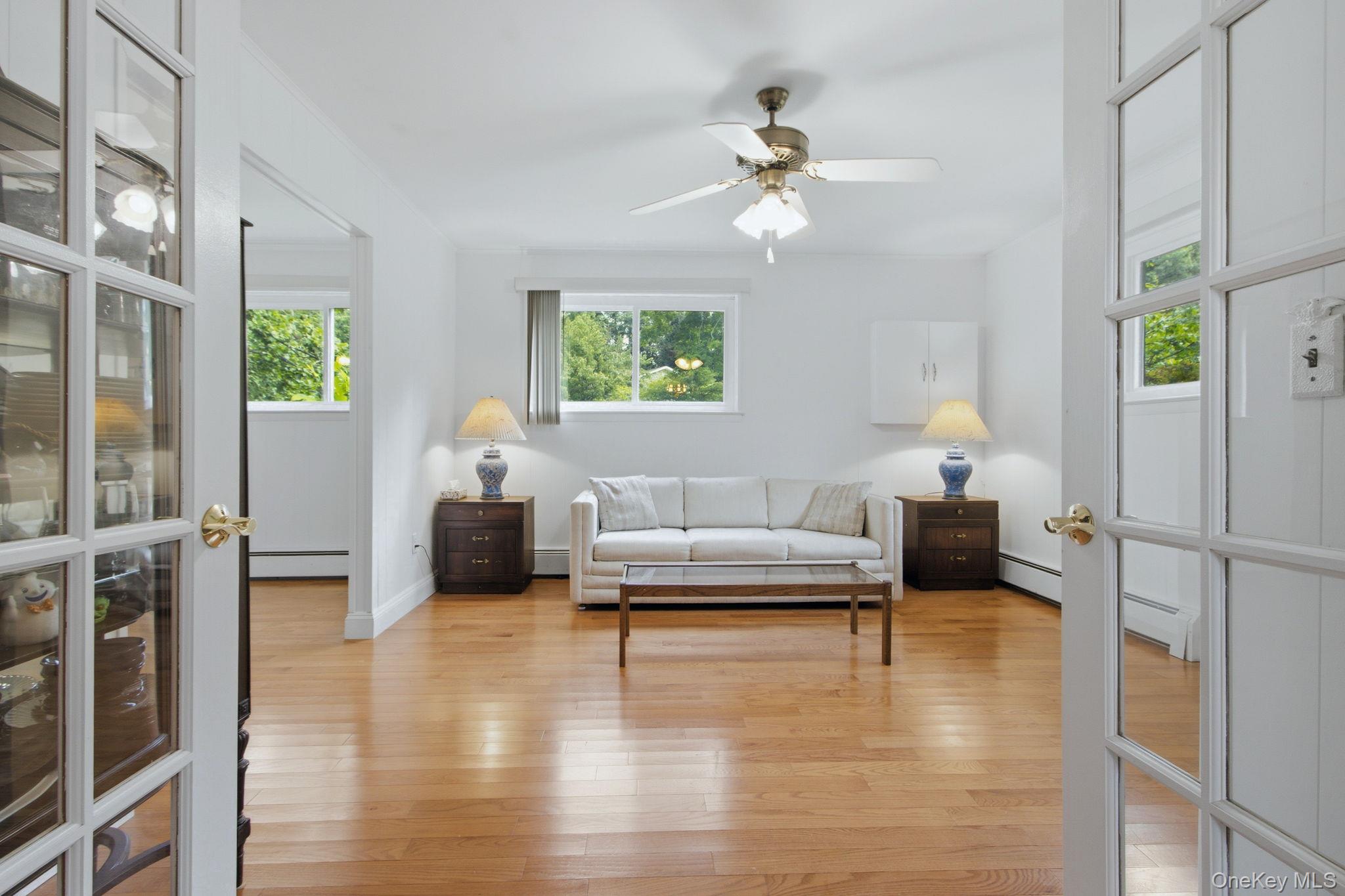 2289 Sultana Drive Property Photo 10