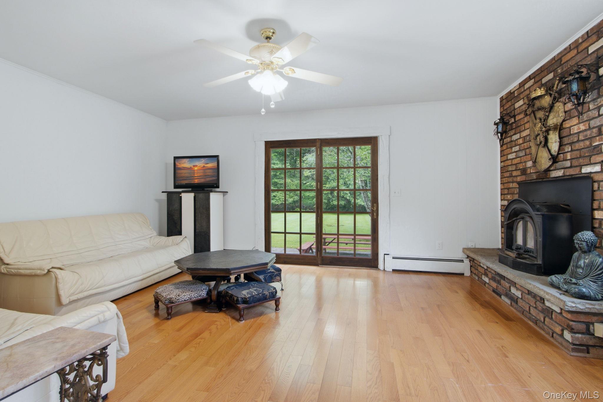 2289 Sultana Drive Property Photo 15
