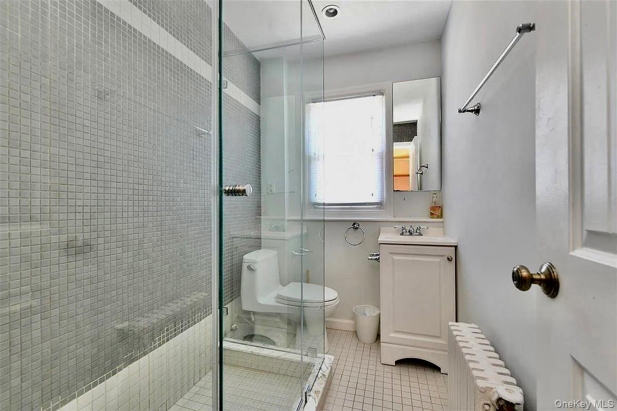 32-50 201st Street Property Photo 16