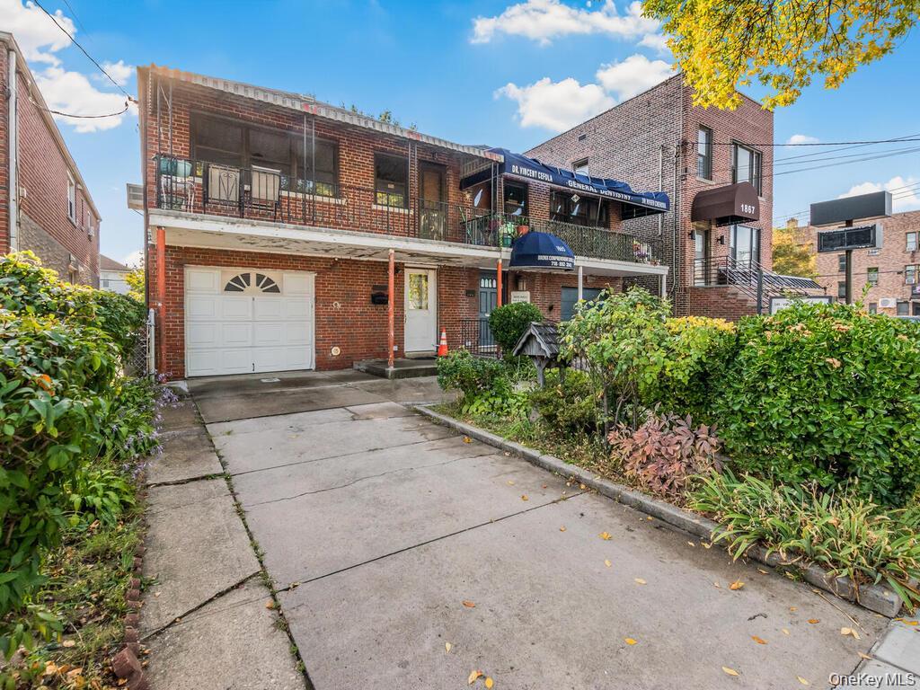 1863 Williamsbridge Road Property Photo 1