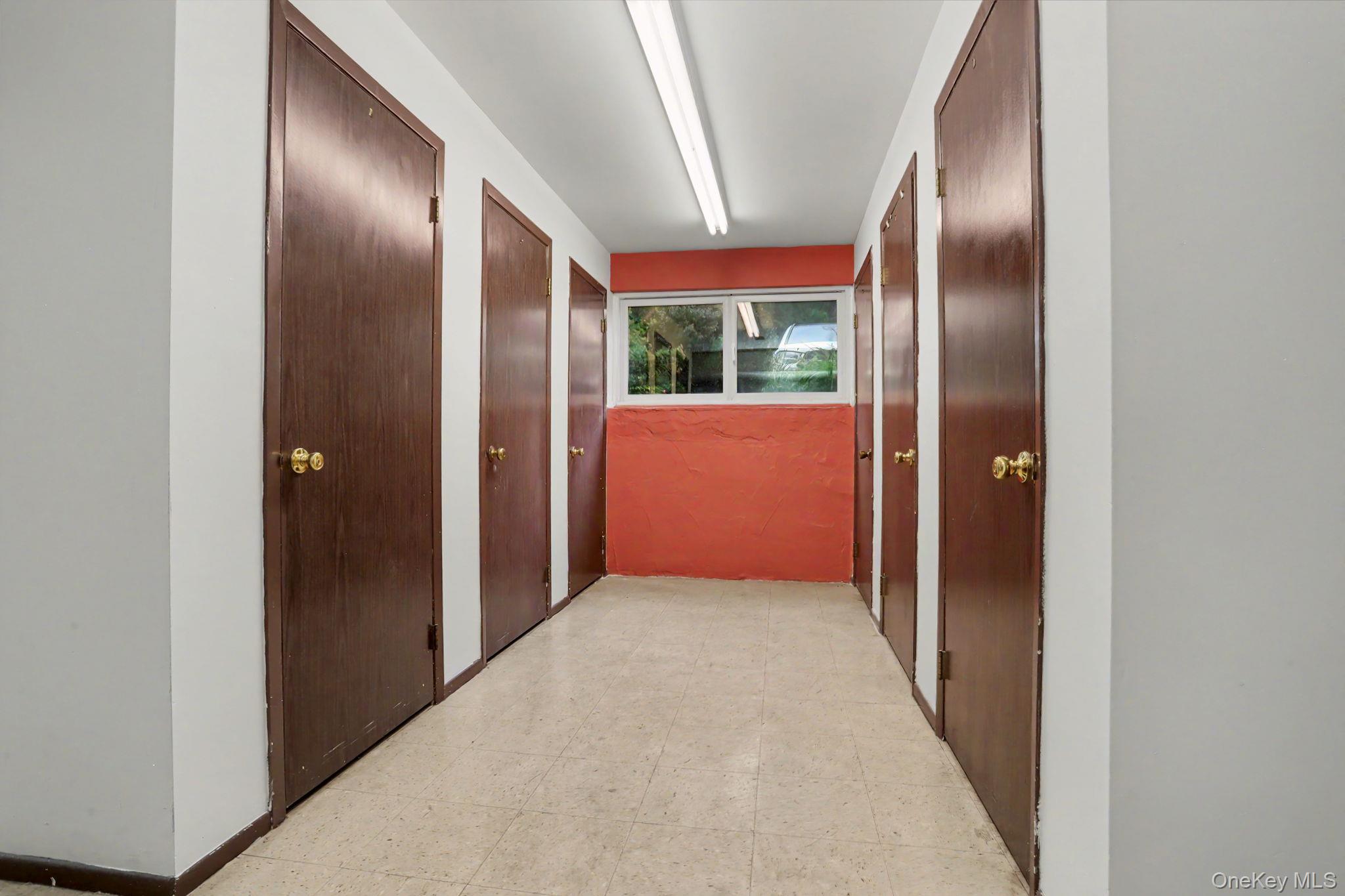 13 Scenic F Property Photo 28
