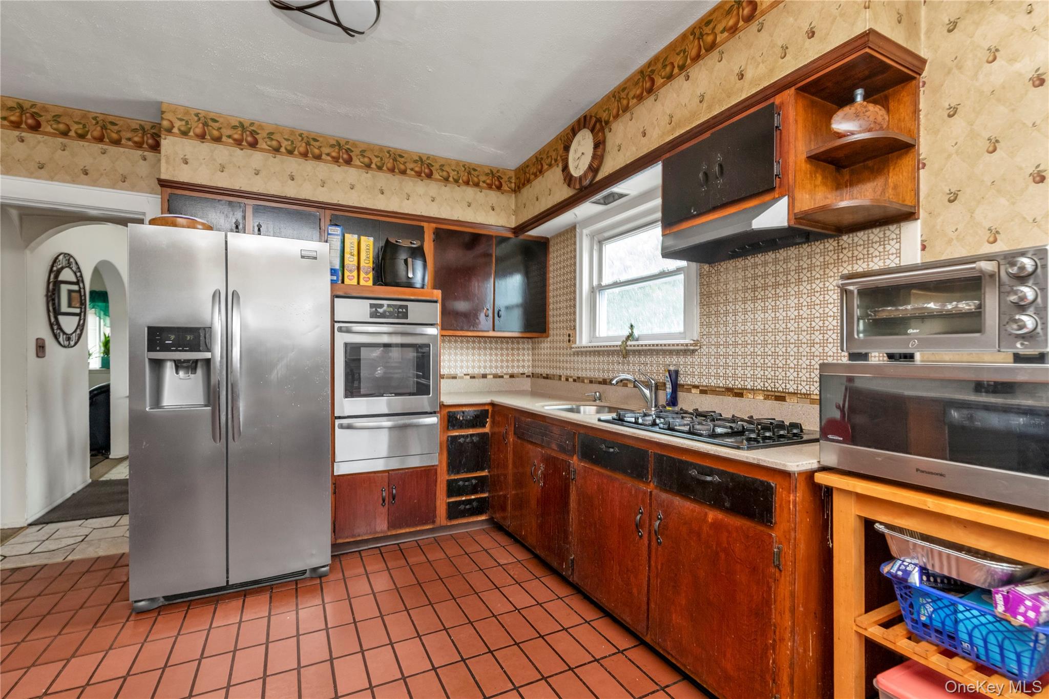1639 N Empire Street Property Photo 6